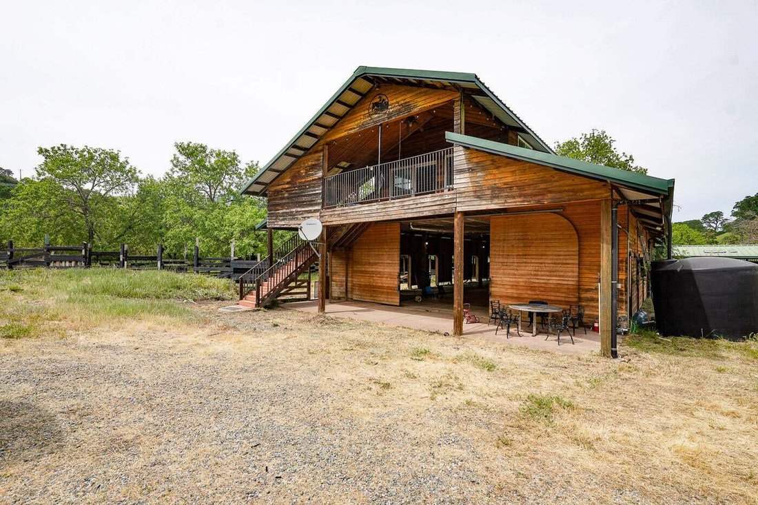 Farm Ranch in Clayton, California, United States 3 - 17616901