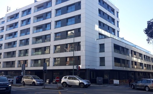 Apartment in Cedofeita, Santo Ildefonso, Se, Miragaia, Sao Nicolau e Vitoria, Porto District, Portugal 1