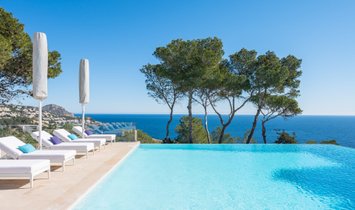Villa in Cap Martinet, Santa Eularia des Riu, Balearic Islands 1