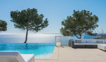 Villa in Cap Martinet, Santa Eularia des Riu, Balearic Islands 1
