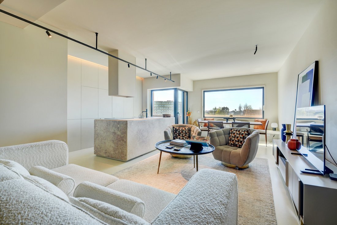 Apartment in Lordelo do Ouro e Massarelos, Porto District, Portugal 1 - 17617761