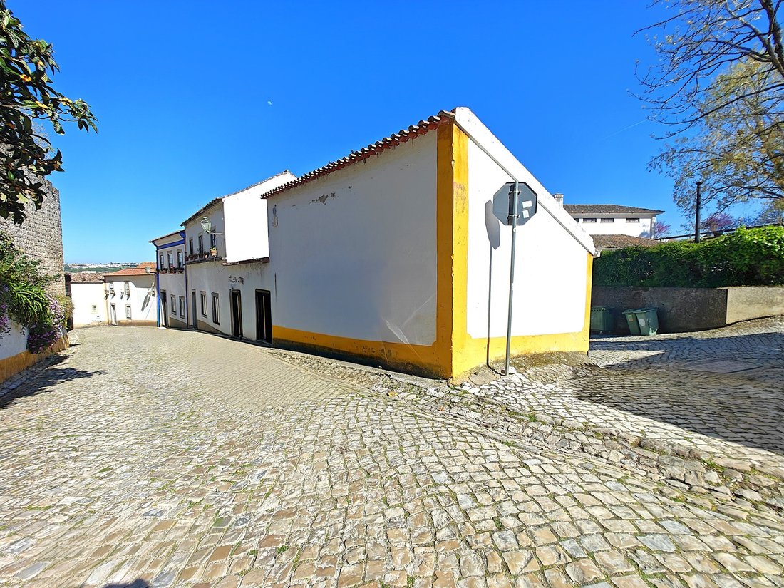 House in Santa Maria, Sao Pedro e Sobral da Lagoa, Leiria District, Portugal 4 - 17617746