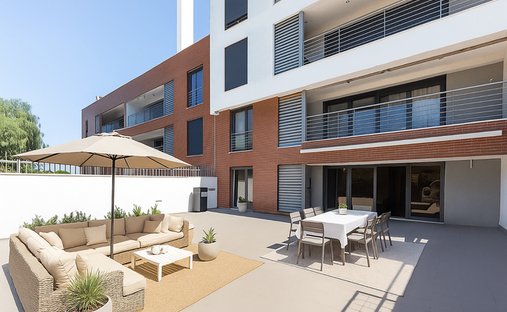 Apartment in Paco de Arcos, Lisbon, Portugal 1