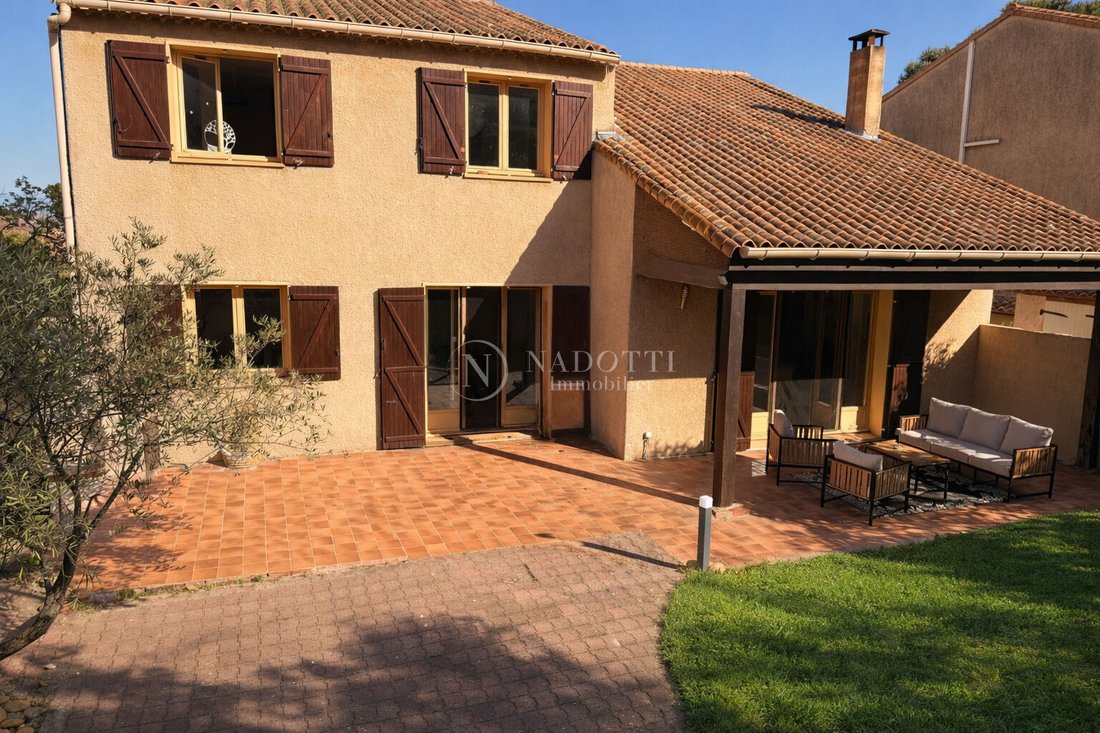 House in Montagne des Chèvres, Villeneuve-lès-Avignon, France 2 - 17619091