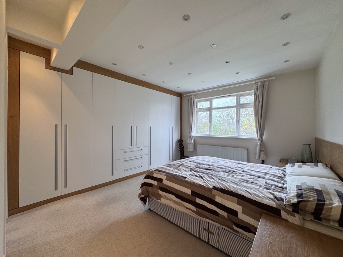 House in Edgware, Barnet, England 5 - 17618182