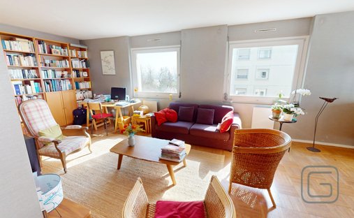 Apartment in Champvert-Point du Jour-Saint Irénée, Lyon 5e Arrondissement, Lyon 1