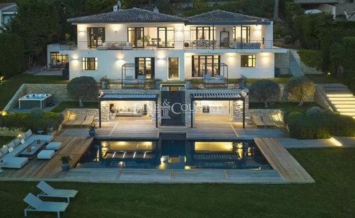 Villa in Cannes, Provence-Alpes-Côte d'Azur, France 1