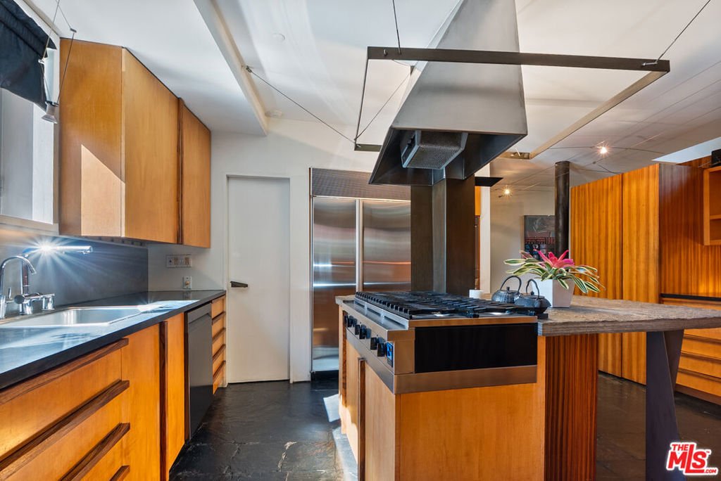 House in Beverly Hills, California, United States 4 - 17618304