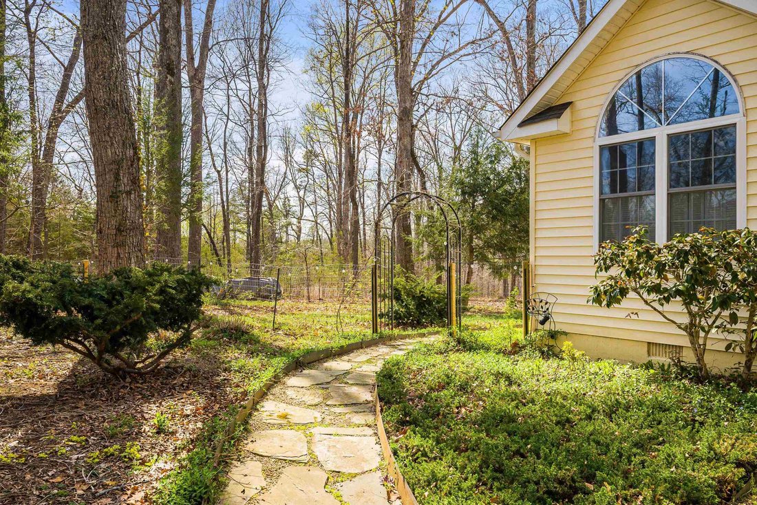 House in Lake Monticello, Virginia, United States 4 - 17618100