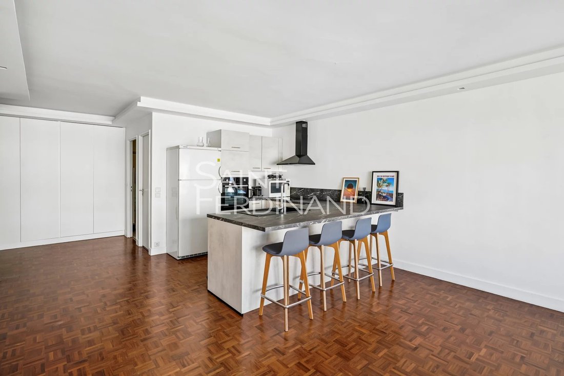 Apartment in Saint James-Général Koenig, Neuilly-sur-Seine, France 4 - 12808808