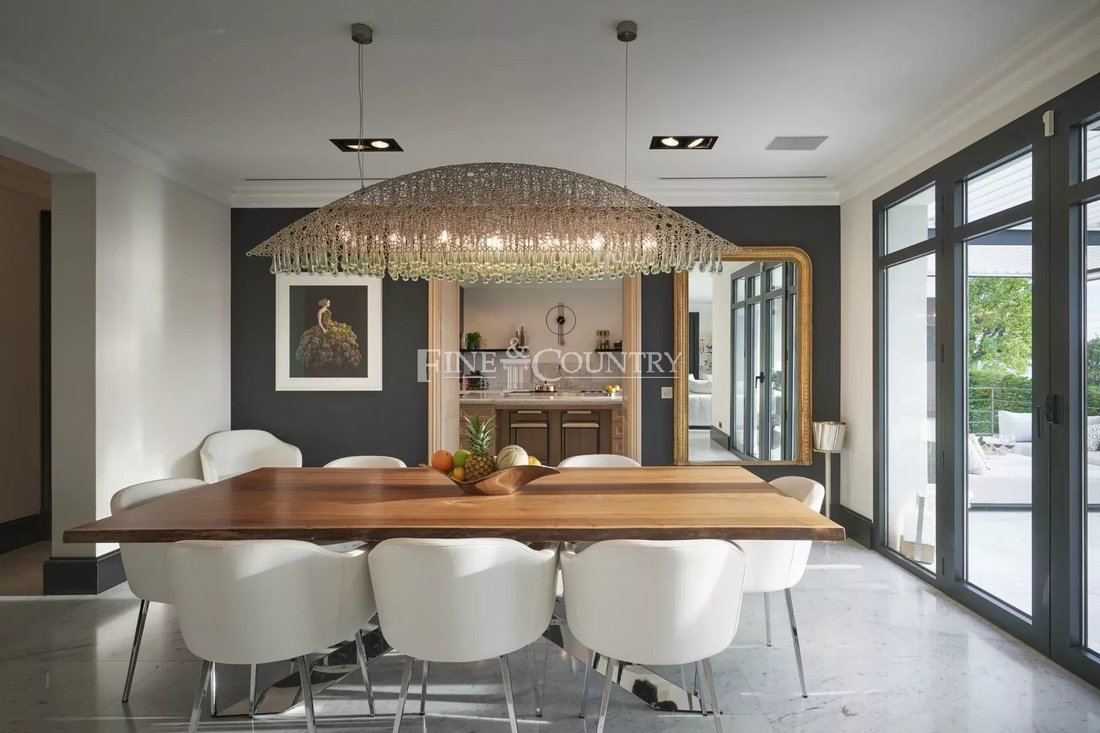Villa in Cannes, Provence-Alpes-Côte d'Azur, France 4 - 12838570