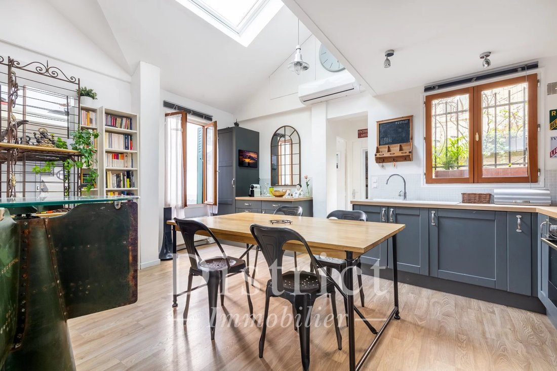 Apartment in République - Saint Ambroise, Paris, Ile-de-France 2 - 17618095