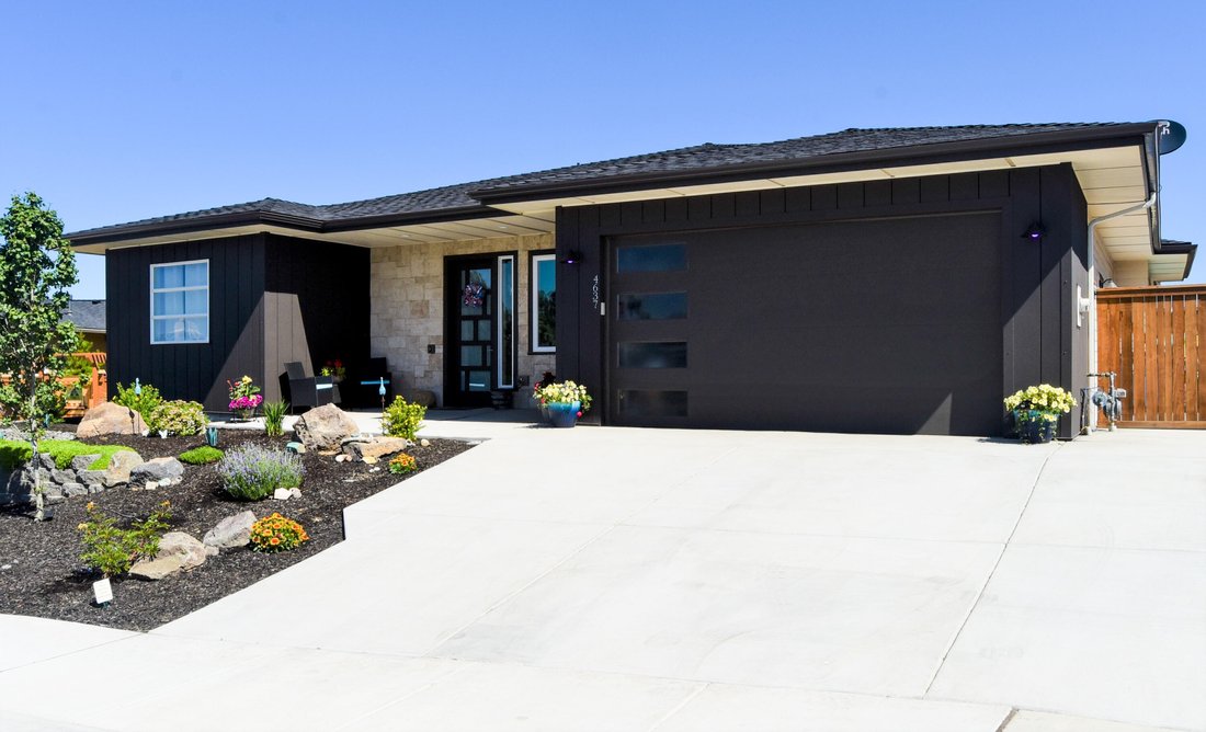 House in Redmond, Oregon, United States 1 - 17618224