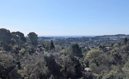 Apartment in Mougins, Provence-Alpes-Côte d'Azur, France 1