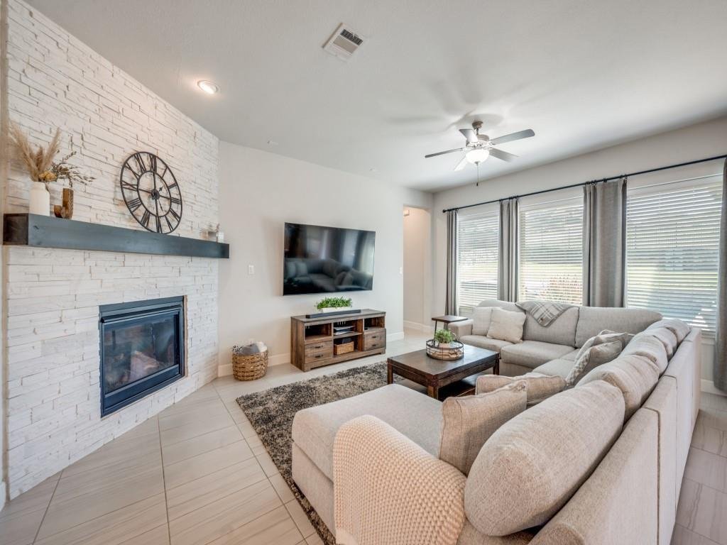 House in Keller, Texas, United States 5 - 17618764