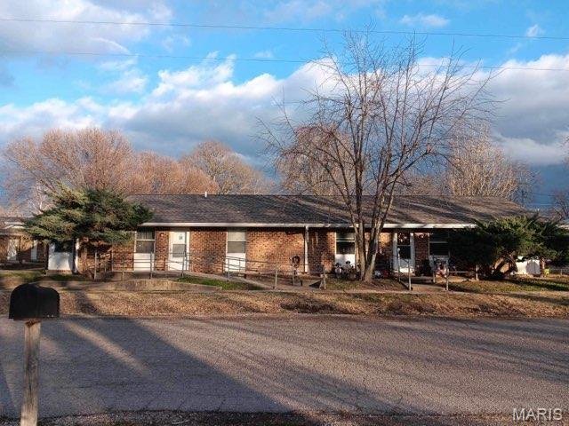 Apartment in Qulin, Missouri, United States 2 - 17618168