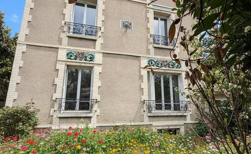 Estate in Houilles, Île-de-France, France 1