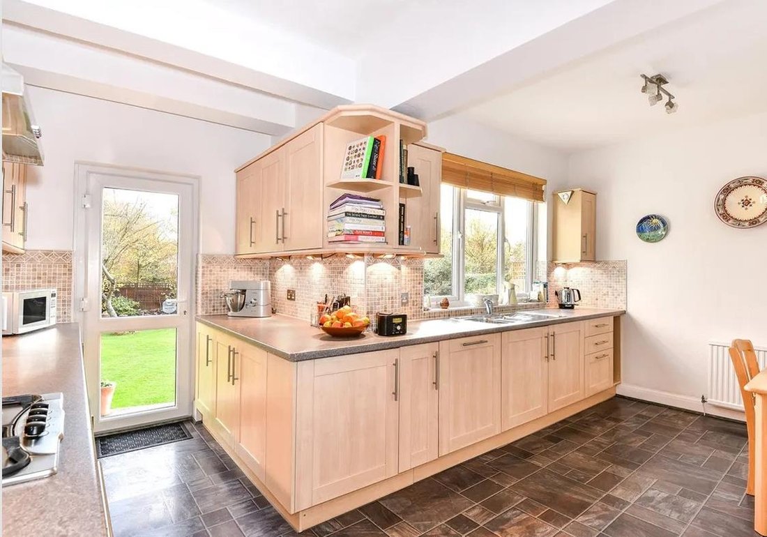 Casa a Ruislip, Inghilterra, Regno Unito 3 - 17618227