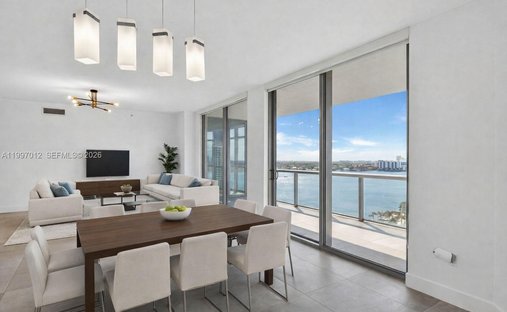 Condo in Golden Beach, Florida, United States 1