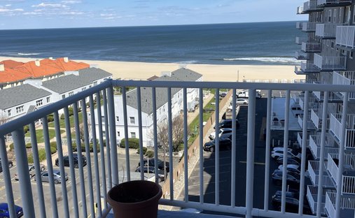 Condo in Long Branch, New Jersey, United States 1