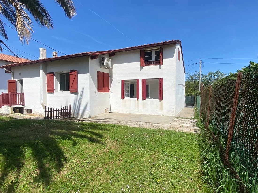House in Guéthary, Nouvelle-Aquitaine, France 1 - 17619111