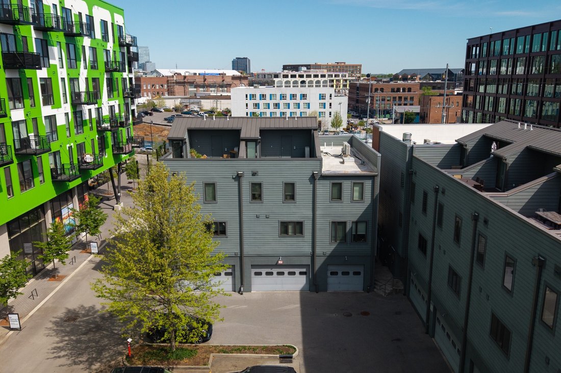 Condo in Nashville, Tennessee, United States 2 - 17543838