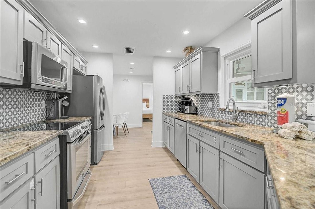 House in Siesta Key, Florida, United States 5 - 17618360