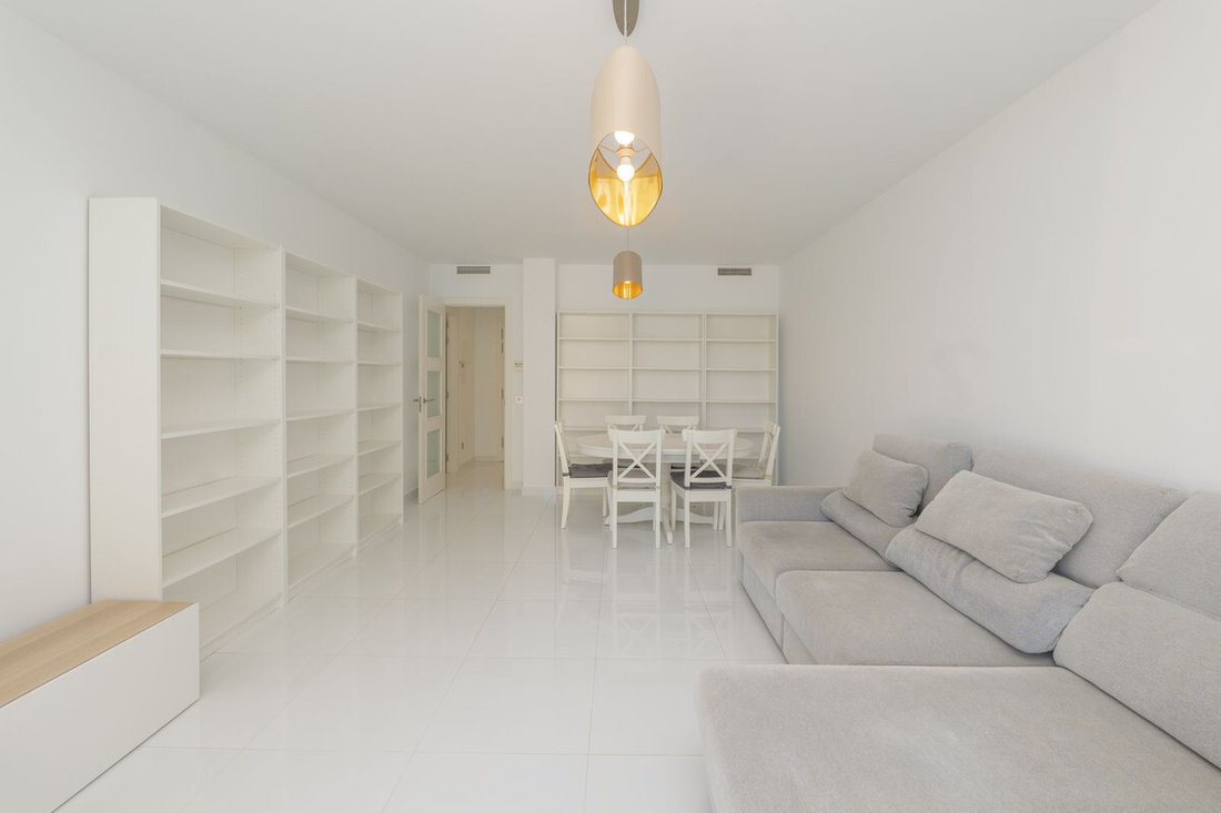 Apartment in Marbella, Andalusia, Spain 4 - 17618060