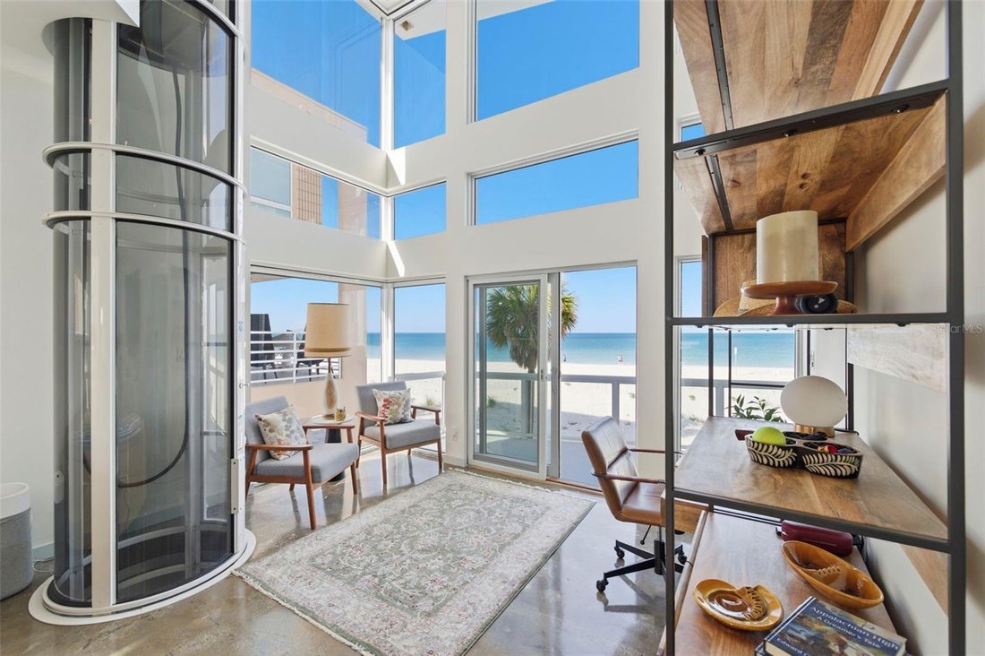 House in Treasure Island, Florida, United States 3 - 17618528