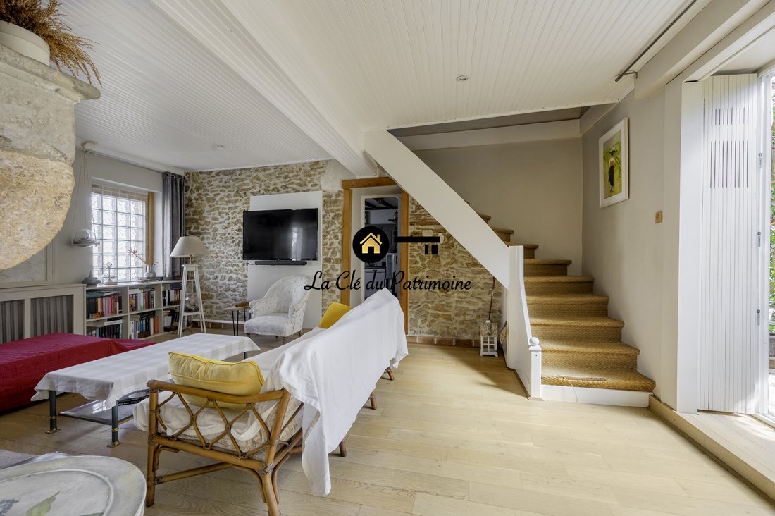House in Saint-Selve, Nouvelle-Aquitaine, France 4 - 17619058
