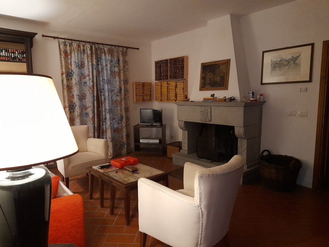 Villa in Borgo a Cascia, Reggello, Tuscany 5 - 17618420