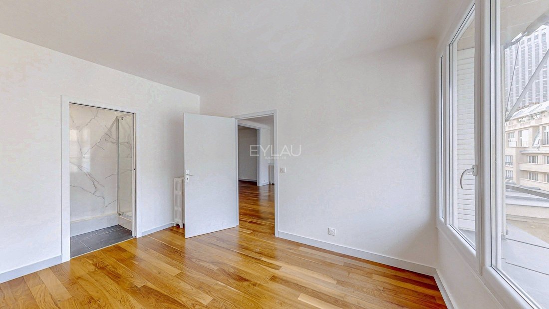 Apartment in Pereire-Malesherbes, Paris 17e Arrondissement, Paris 5 - 17619152