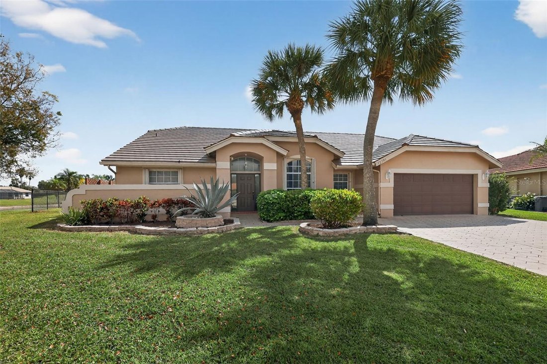 House in Boca Raton, Florida, United States 2 - 17618511