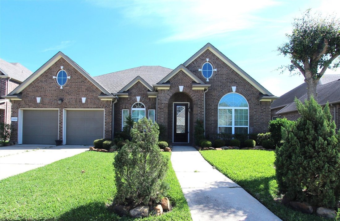 House in Brookside Village, Texas, United States 1 - 17544102
