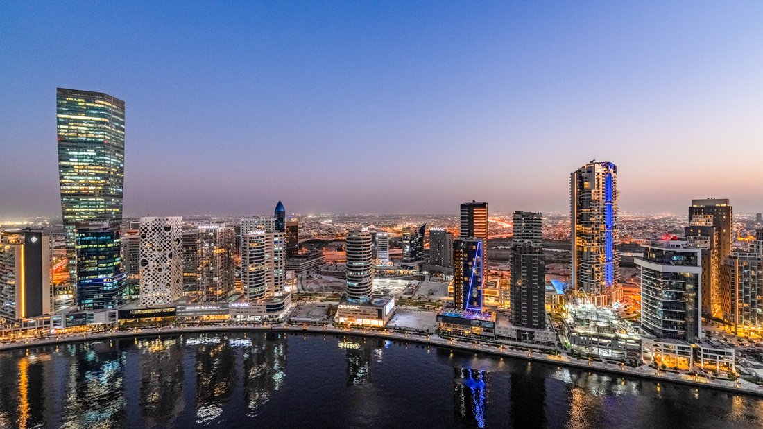 Apartment in Business Bay, Dubai, United Arab Emirates 2 - 17619208