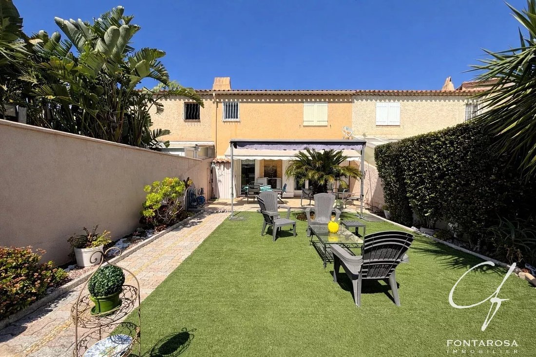 House in Gabelle, Frejus, France 2 - 17147297