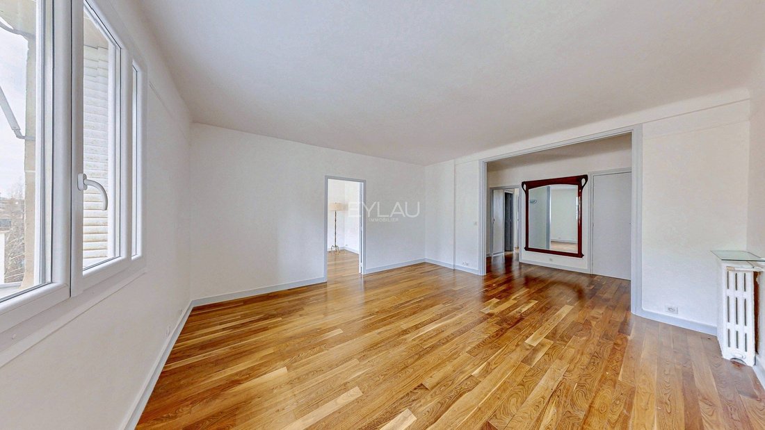 Apartment in Pereire-Malesherbes, Paris 17e Arrondissement, Paris 2 - 17619152