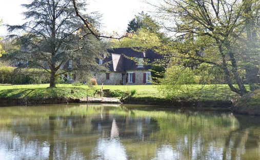 House in Saint-Forget, Ile-de-France, France 1