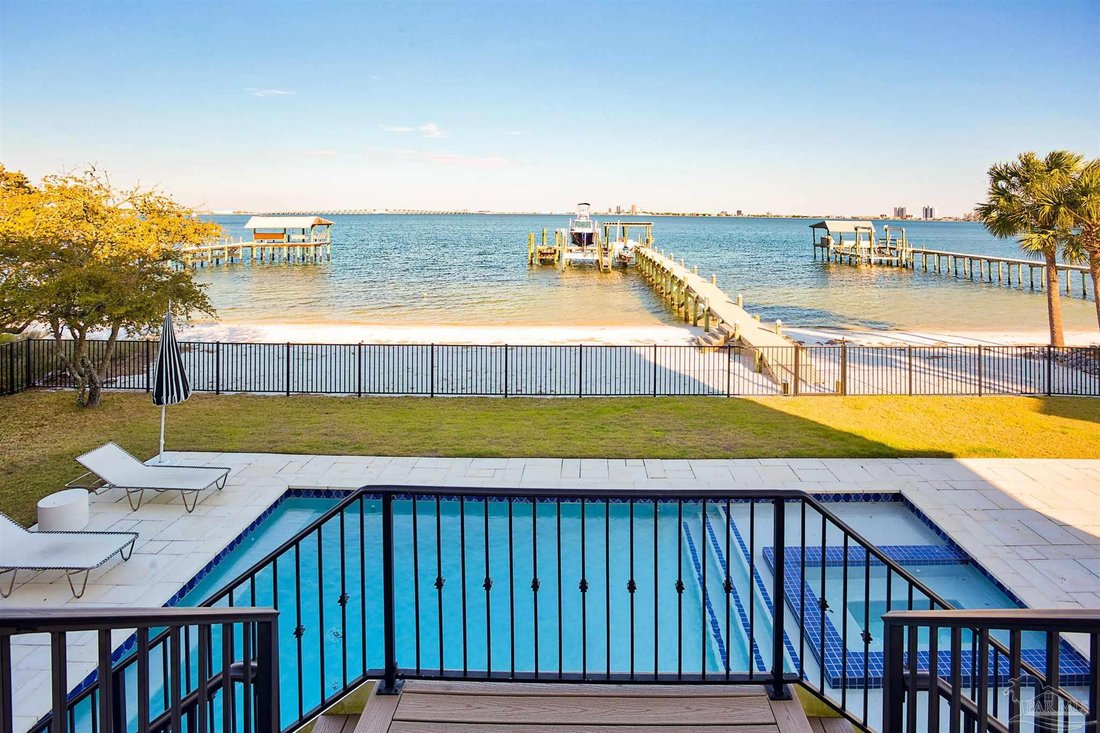 House in Gulf Breeze, Florida, United States 1 - 17617994