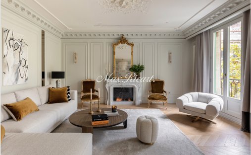 Apartment in Eixample, Barcelona, Spain 1