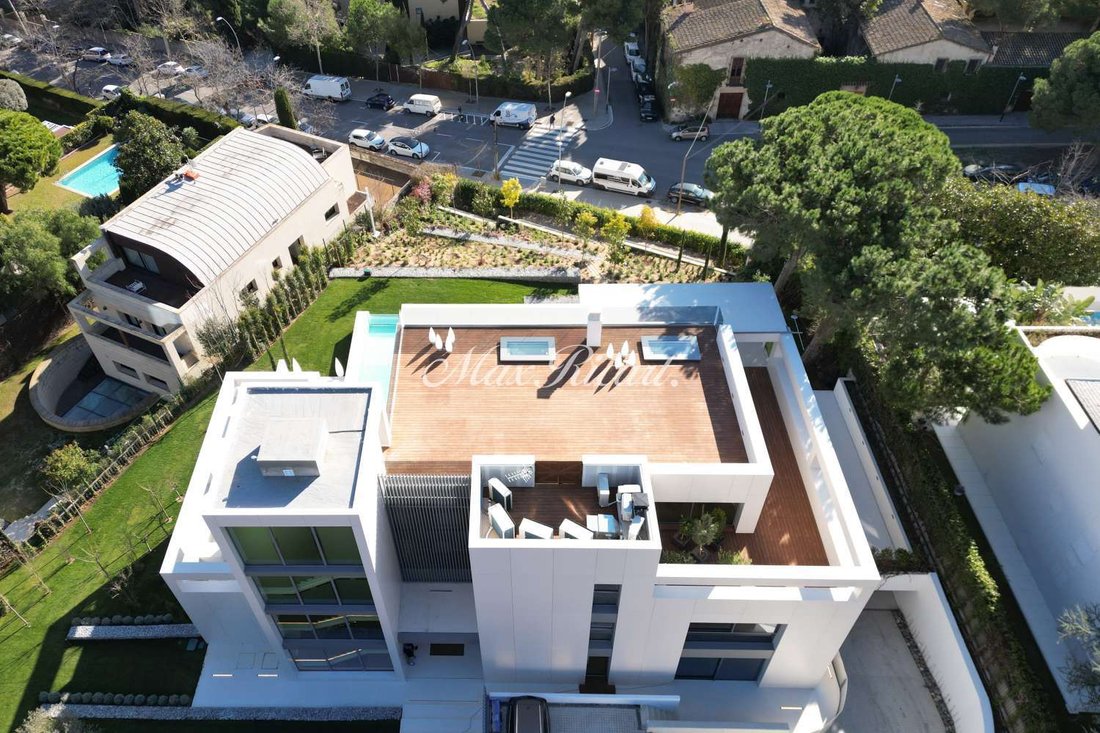 Villa in Les Corts, Barcelona, Spain 5 - 17618124