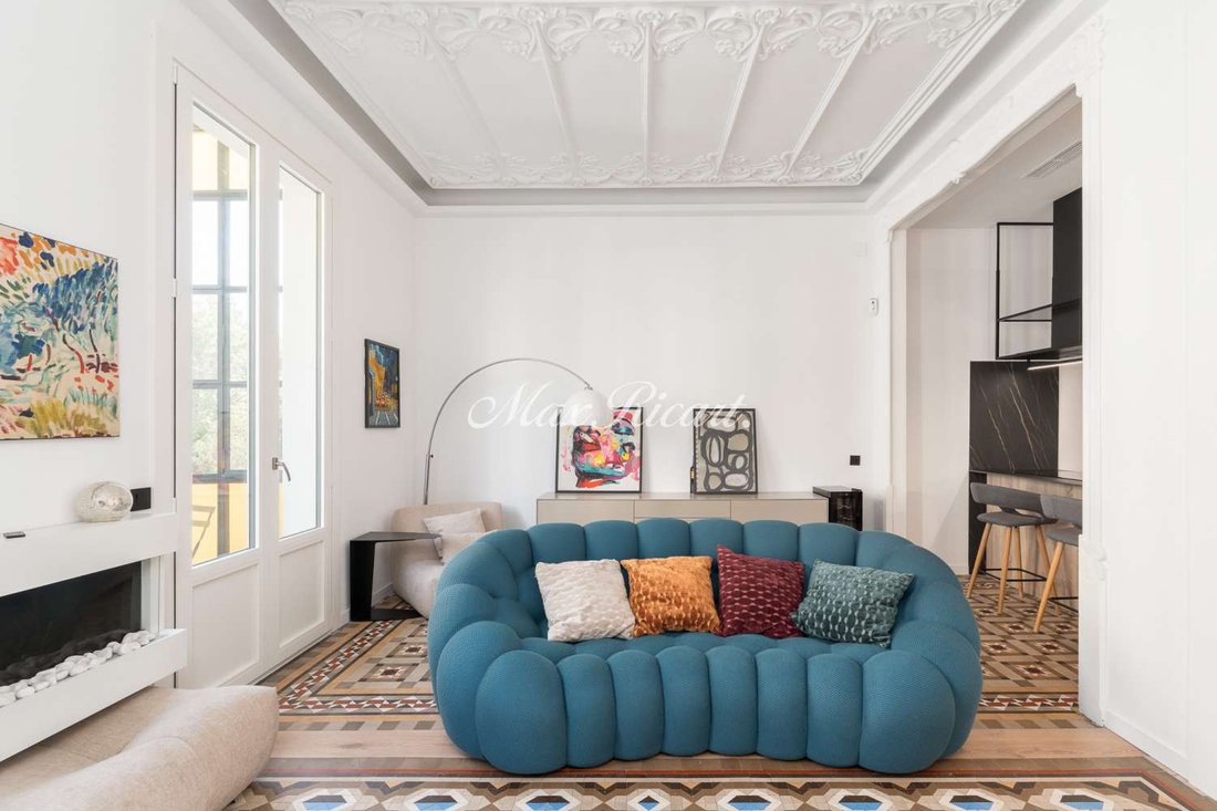 Apartment in Eixample, Barcelona, Spain 5 - 17618146