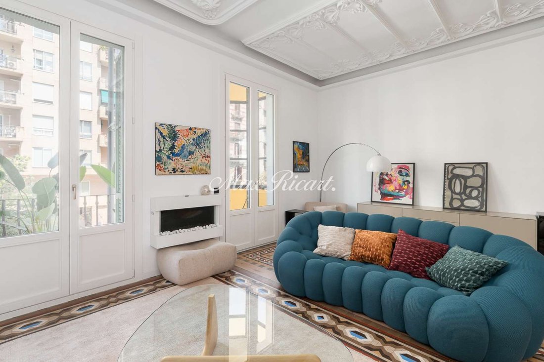 Apartment in Eixample, Barcelona, Spain 4 - 17618146