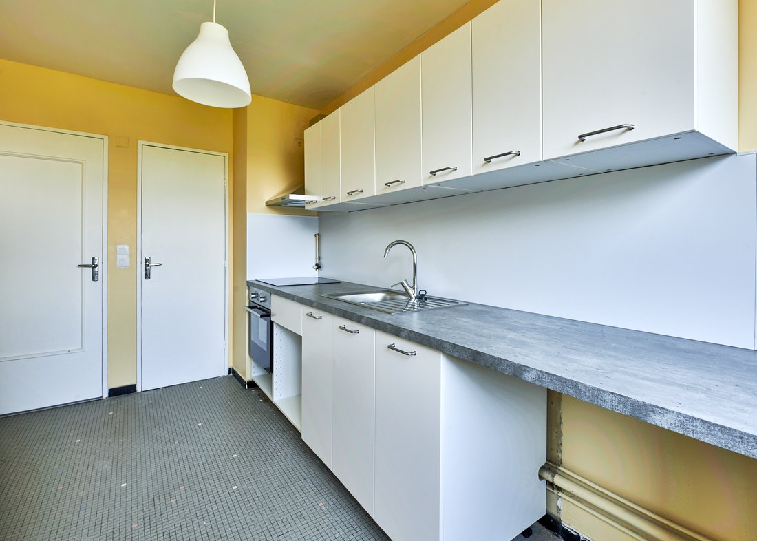 Apartment in Clignancourt-Jules Joffrin, Paris 18e Arrondissement, Paris 4 - 17619167