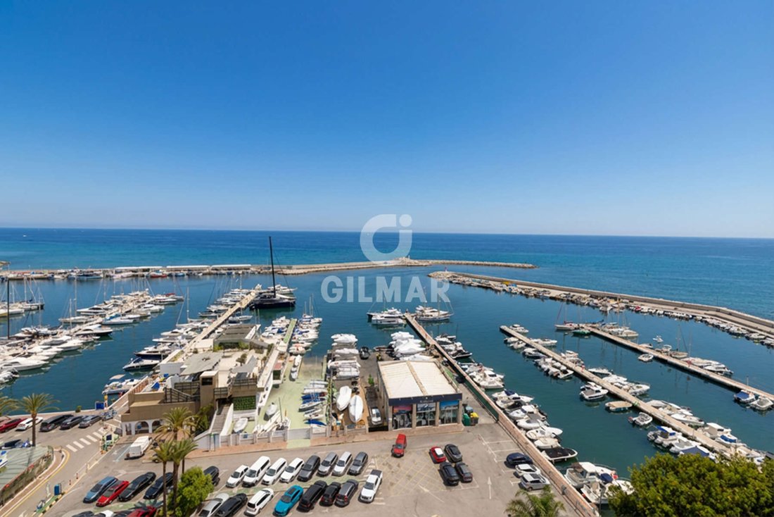 Apartment in Estepona, Andalusia, Spain 3 - 17602388