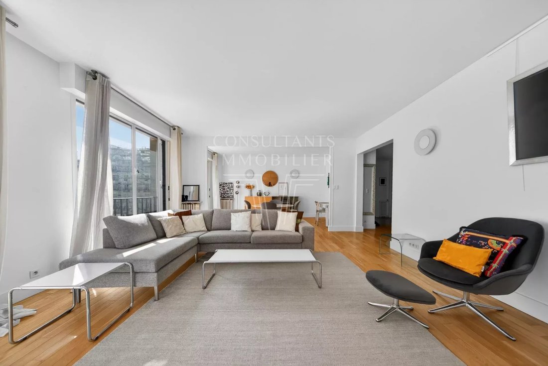 Apartment in Muette Nord, Paris 16e Arrondissement, Paris 1 - 17619772
