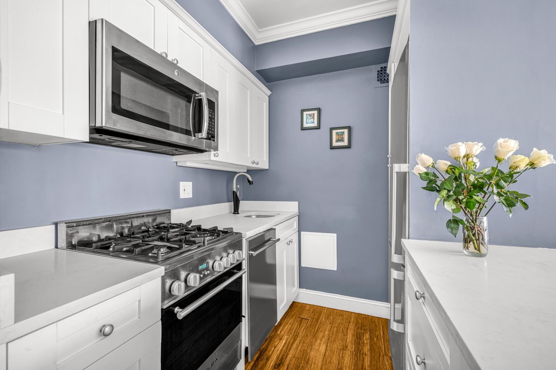 Co Op in New York, New York, United States 3 - 17619646