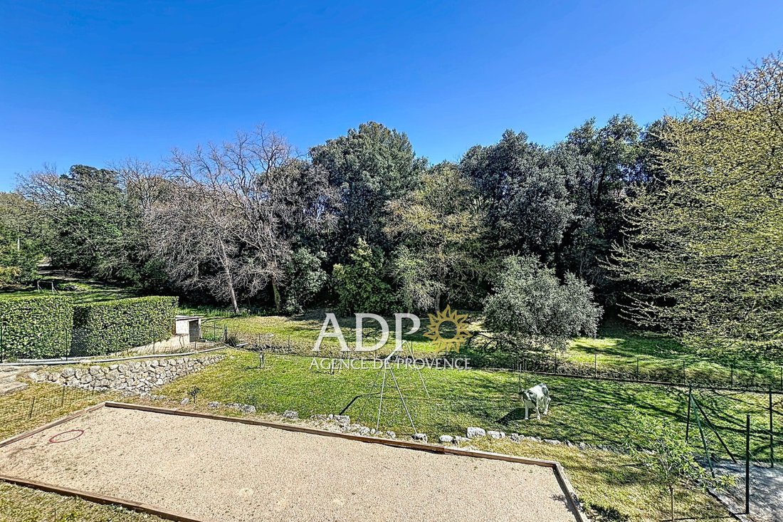 Villa in Grasse, Provence-Alpes-Côte d'Azur, France 1 - 17619743