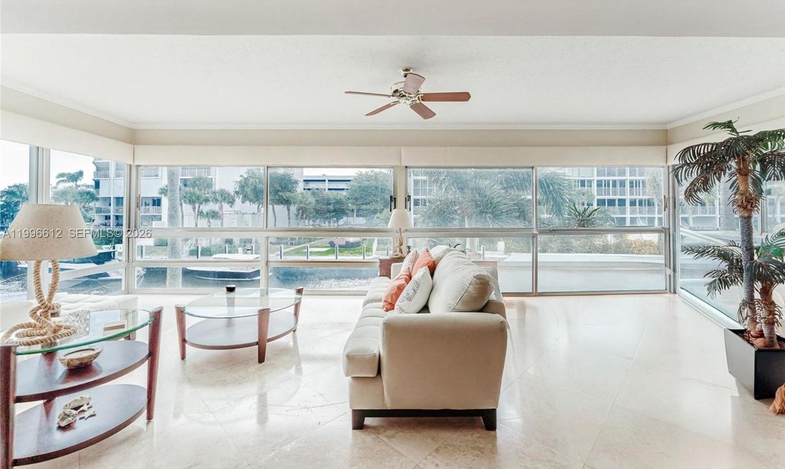 Condo in Fort Lauderdale, Florida, United States 3 - 17619360