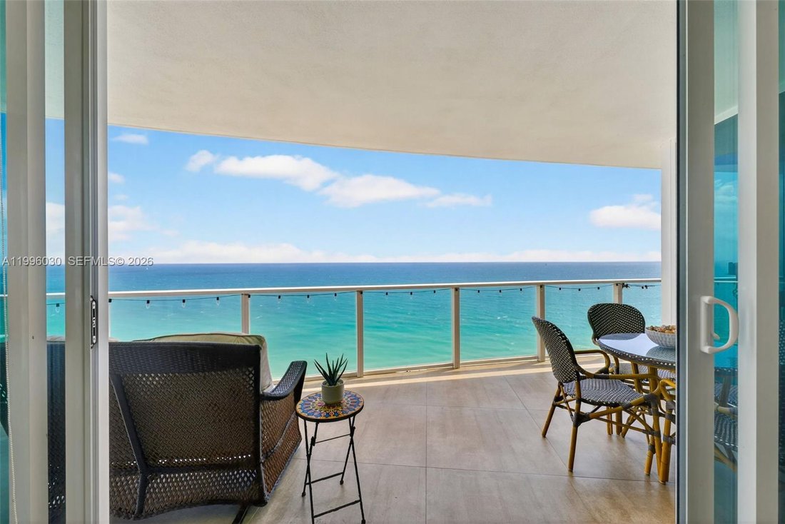 Condo in Hollywood, Florida, United States 5 - 17619348